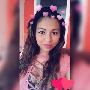 Meet your Posher, Lorena